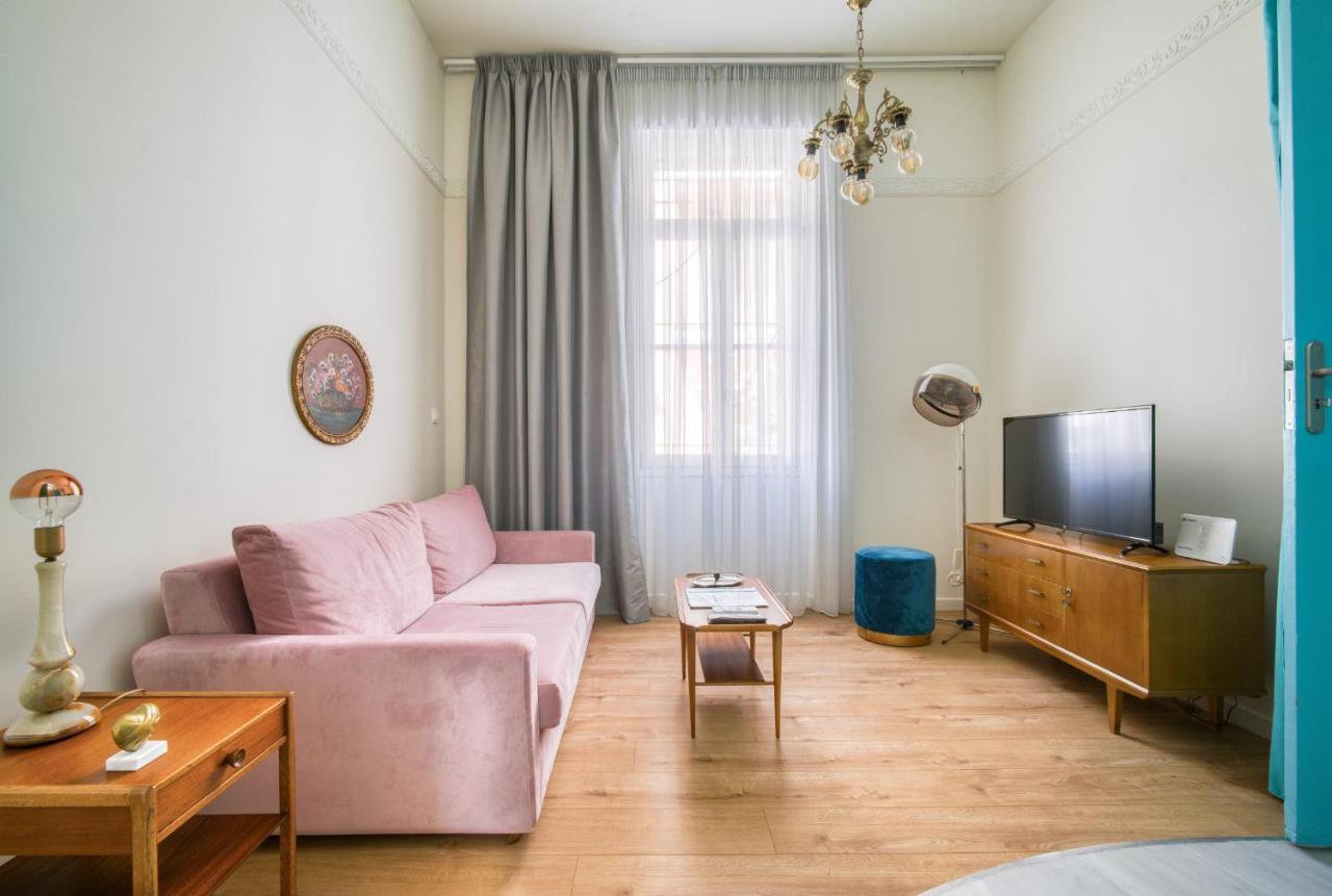 Keramos Athens Aparthotel Екстериор снимка