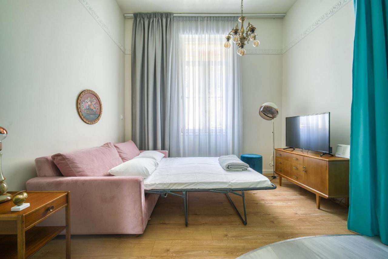 Keramos Athens Aparthotel Екстериор снимка