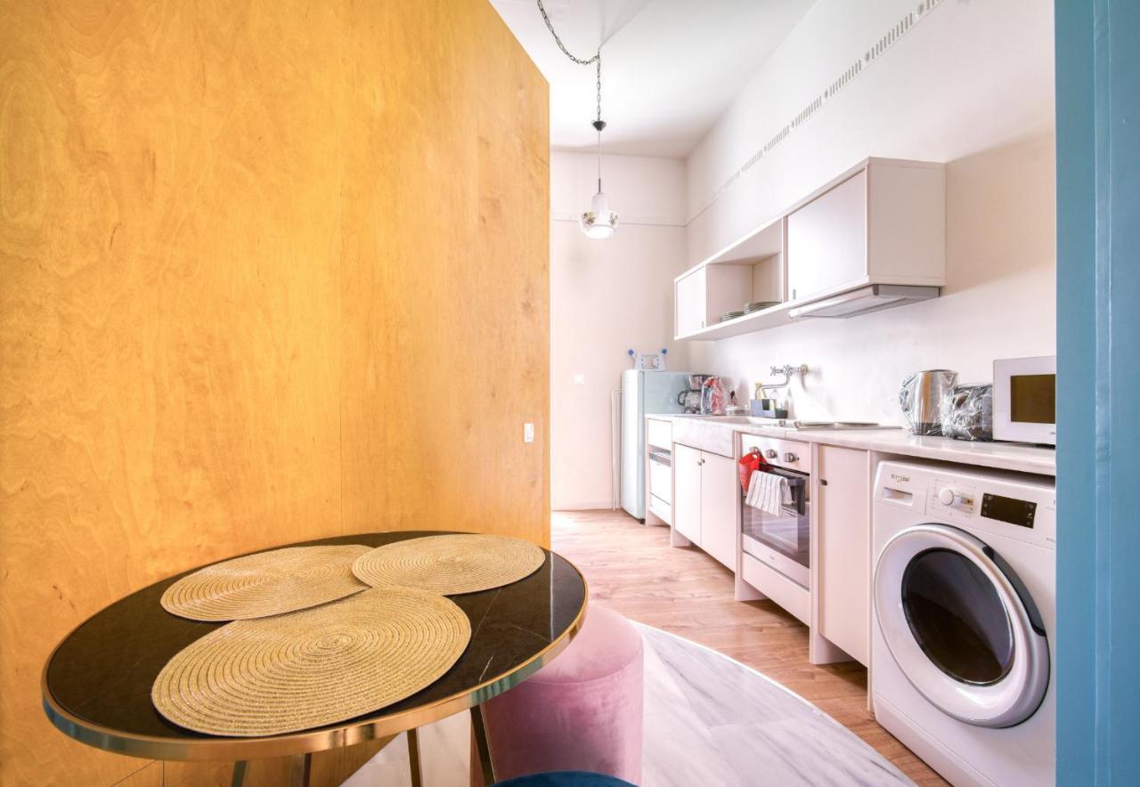 Keramos Athens Aparthotel Екстериор снимка
