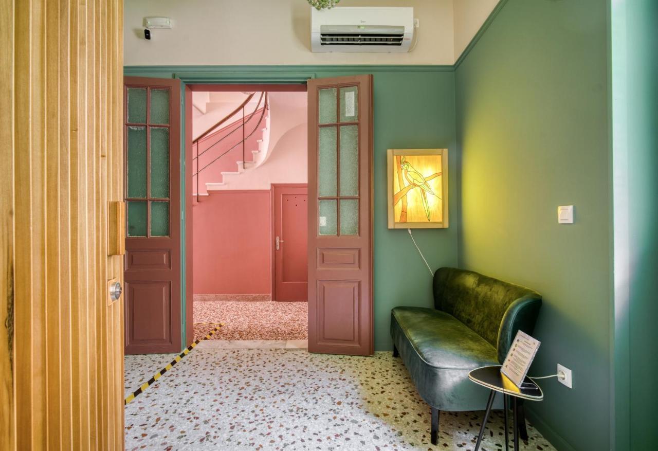 Keramos Athens Aparthotel Екстериор снимка