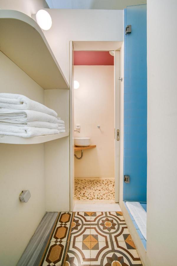 Keramos Athens Aparthotel Екстериор снимка