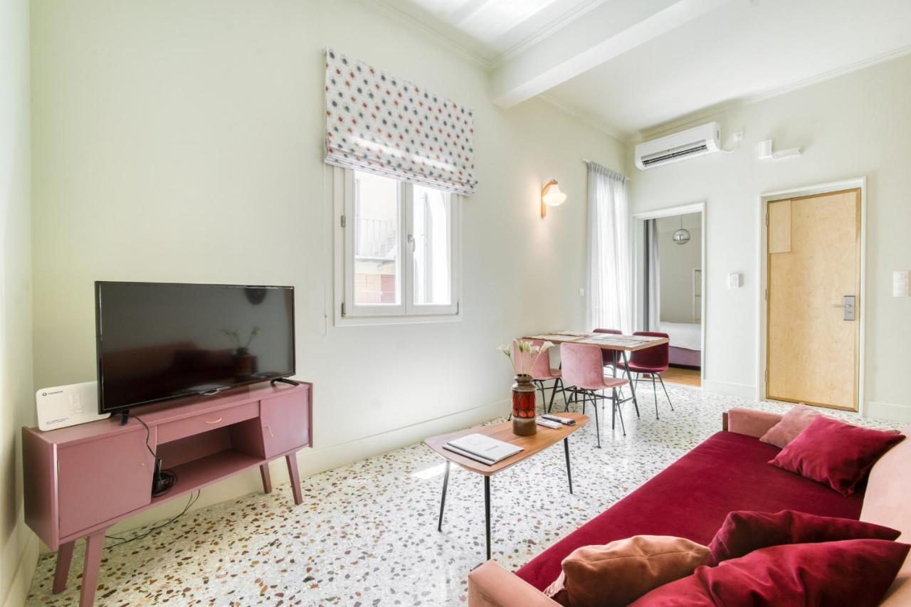 Keramos Athens Aparthotel Екстериор снимка