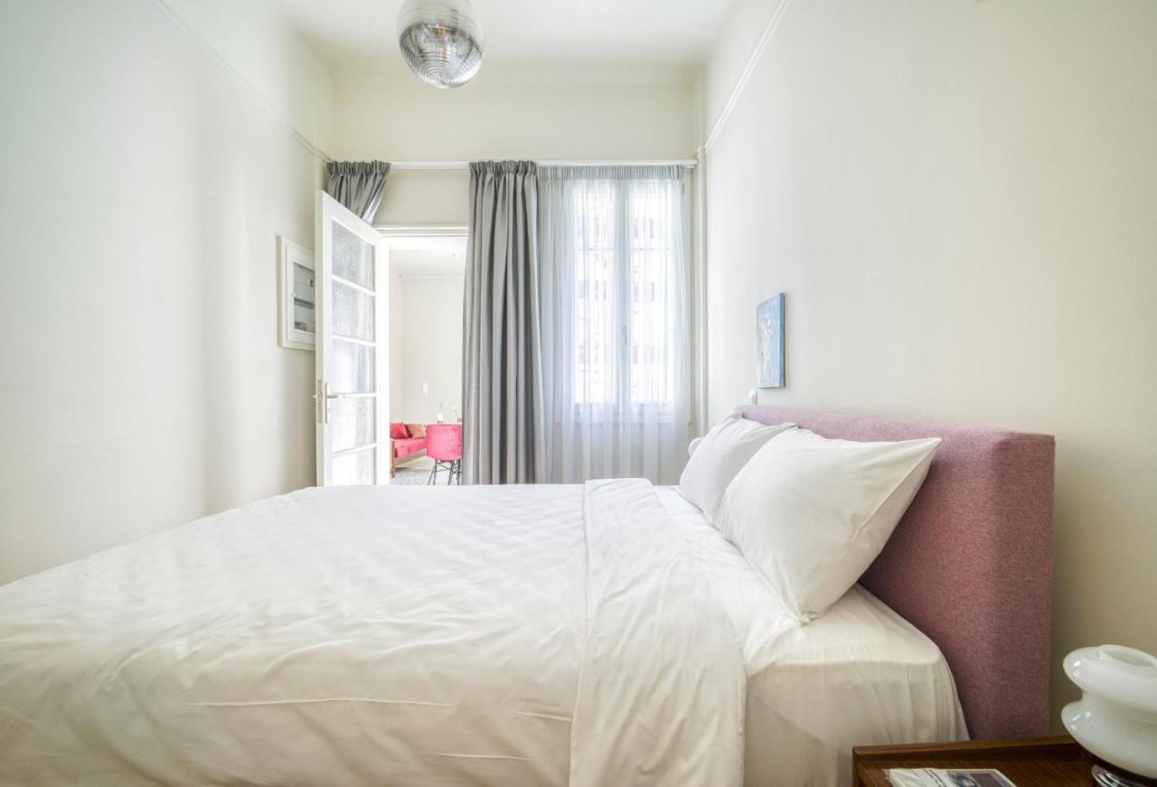Keramos Athens Aparthotel Екстериор снимка
