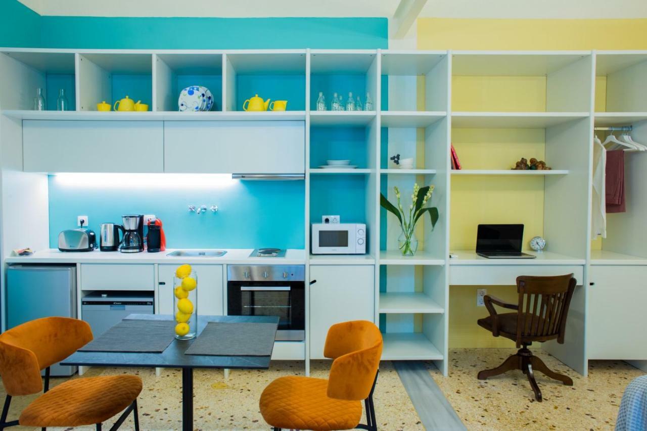 Keramos Athens Aparthotel Екстериор снимка